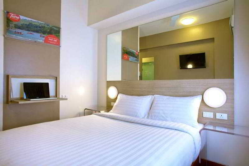 Red Planet Manila Aseana City Paranaque City Екстериор снимка