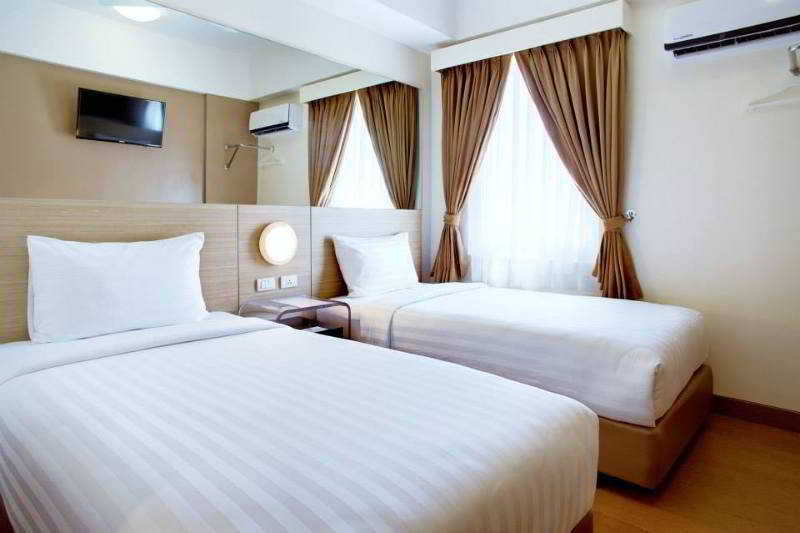 Red Planet Manila Aseana City Paranaque City Екстериор снимка