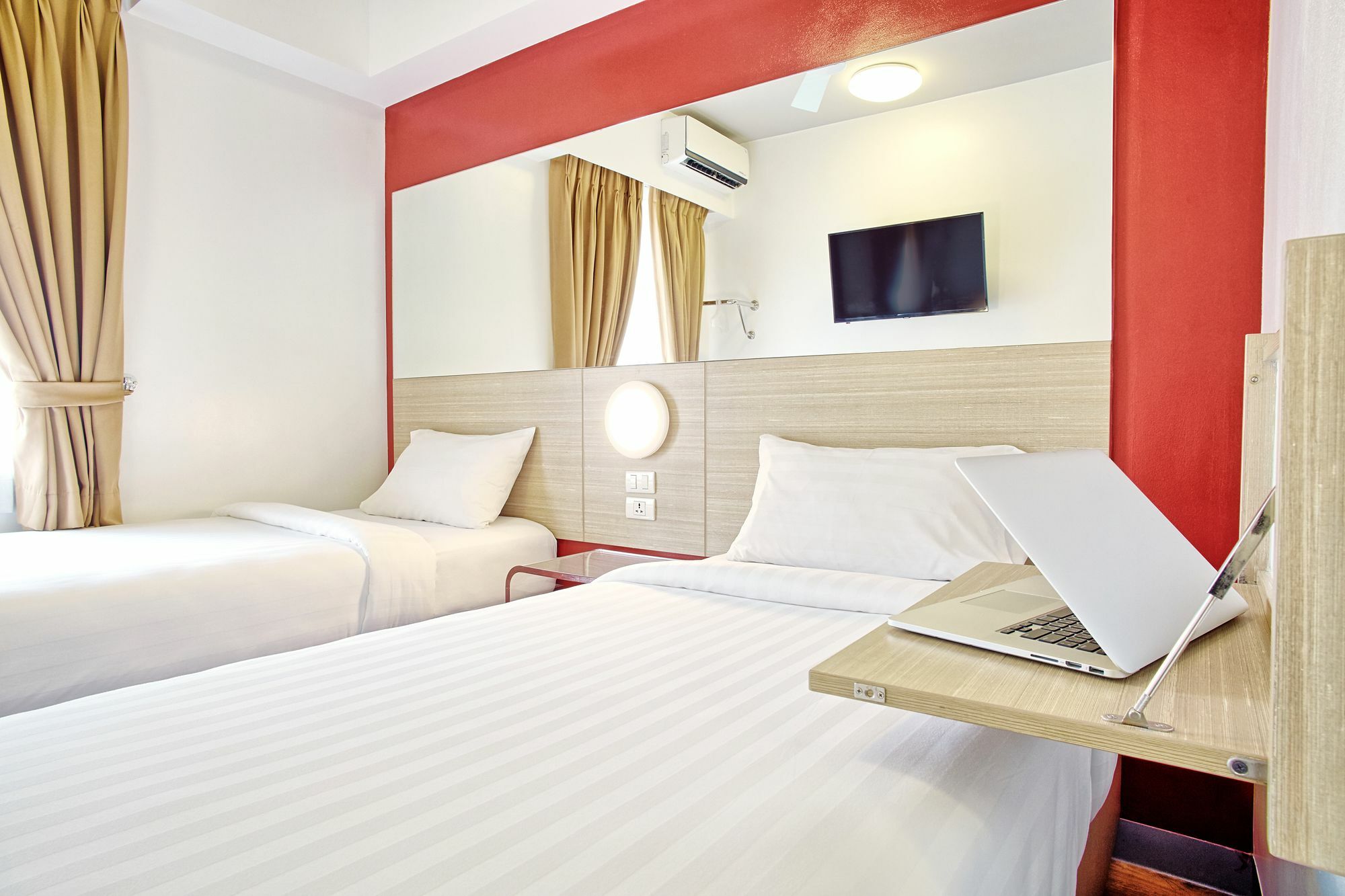 Red Planet Manila Aseana City Paranaque City Екстериор снимка